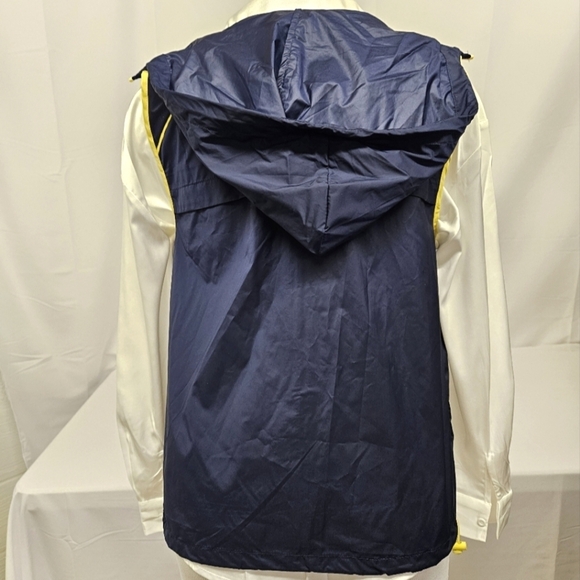 Hunter X Target Collab Zip Up Hooded Rain Vest In Navy And Yellow NWT - Picture 5 of 8